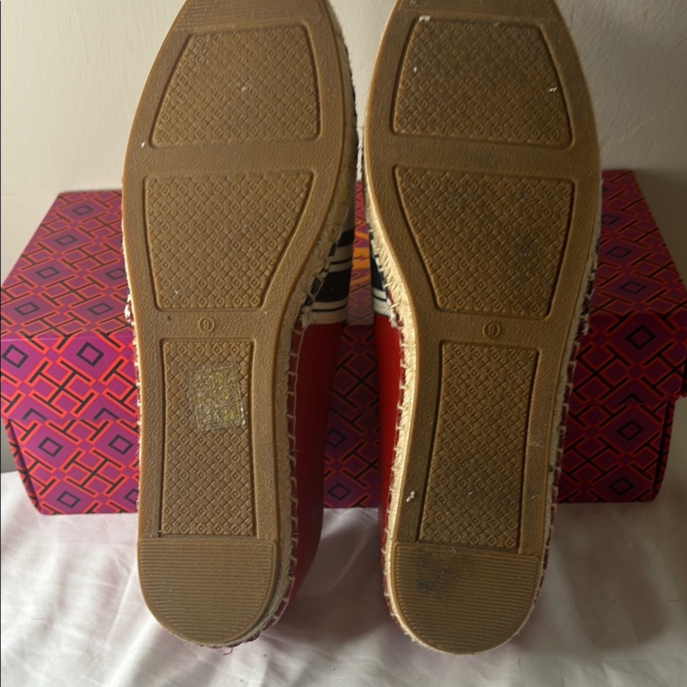 Tory Burch Red and Blue Women's Loafers - Picture 8 of 12